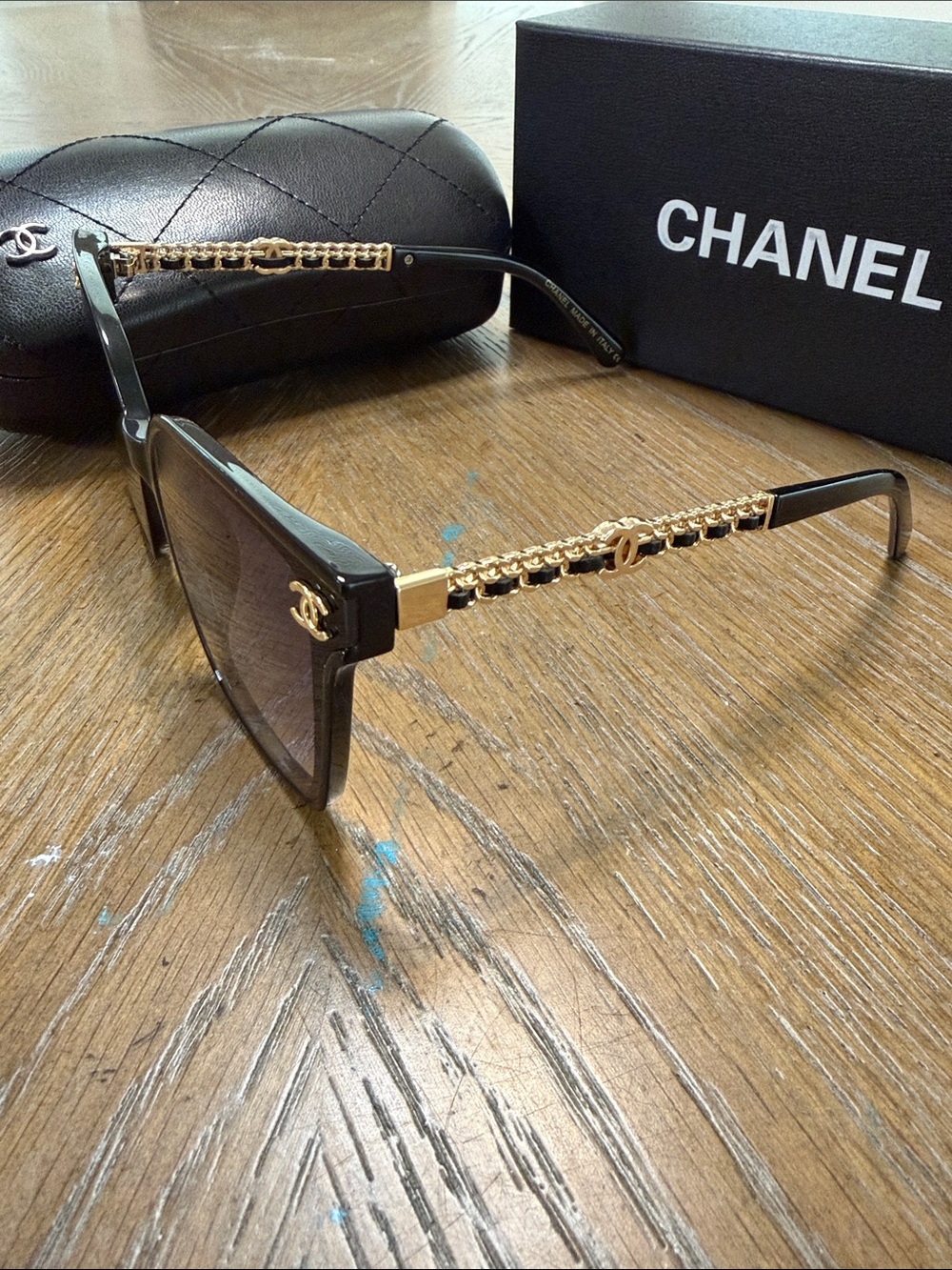 CHANEL Black & Gold leather Square Sunglasses with Gradient Lenses - Picture 6 of 10